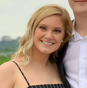 Meet your Posher, Anika